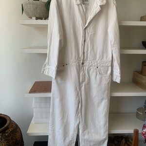 Zara Cream Fabric Label